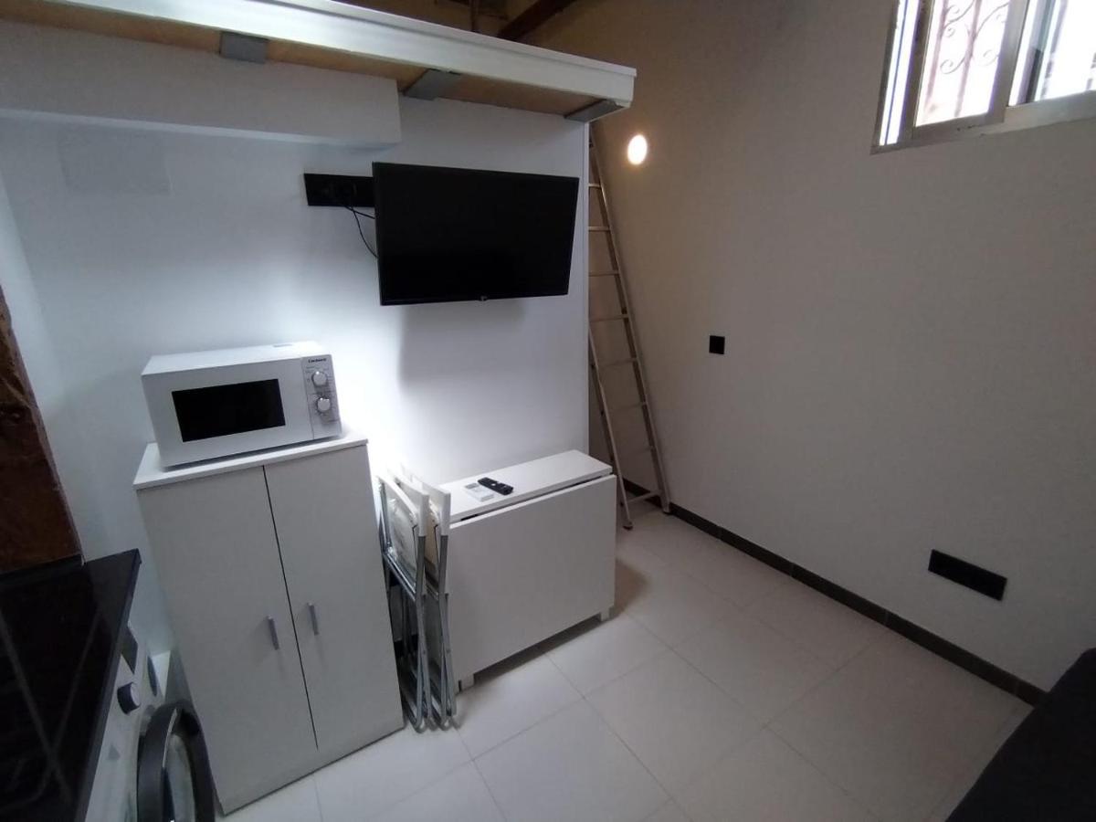 Estudio Con 2 Plantas - Puerta Del Sol Madrid Eksteriør bilde